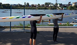 Для саратовской школы гребли массово закупили инвентарь